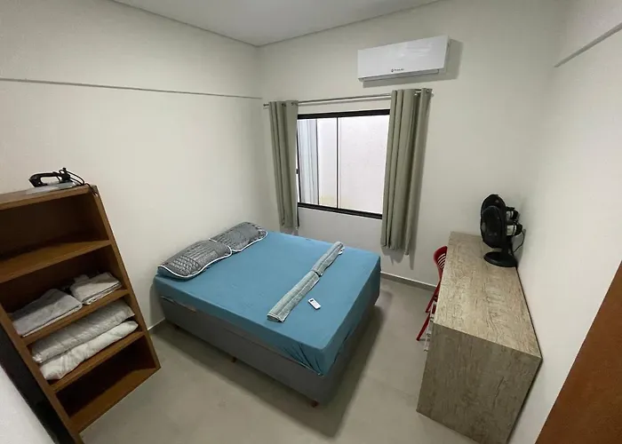 Casa A 40 Metros Da Praia, Rua Tranquila