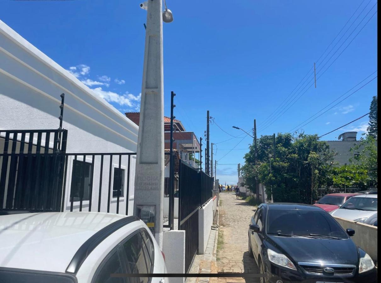 Holiday home Casa A 40 Metros Da Praia, Rua Tranquila Penha (Santa Catarina)